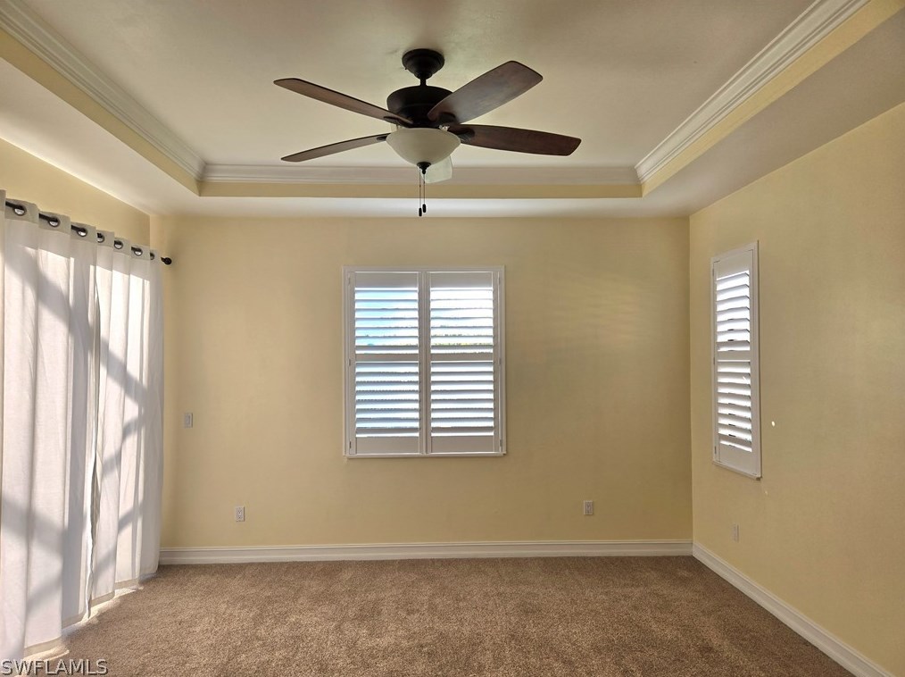 1430 Serrano Cir, Naples FL 34105-4952 exterior