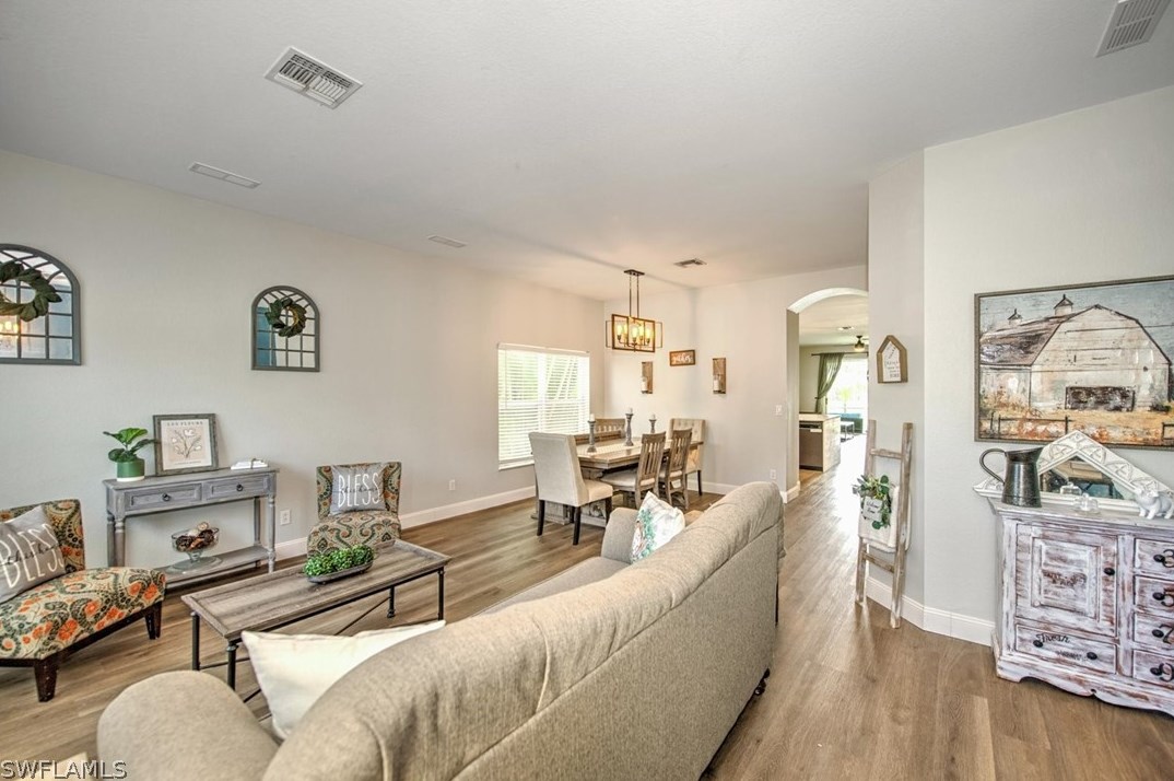 11236 Cypress Tree Cir, Fort Myers, FL 33913-7821