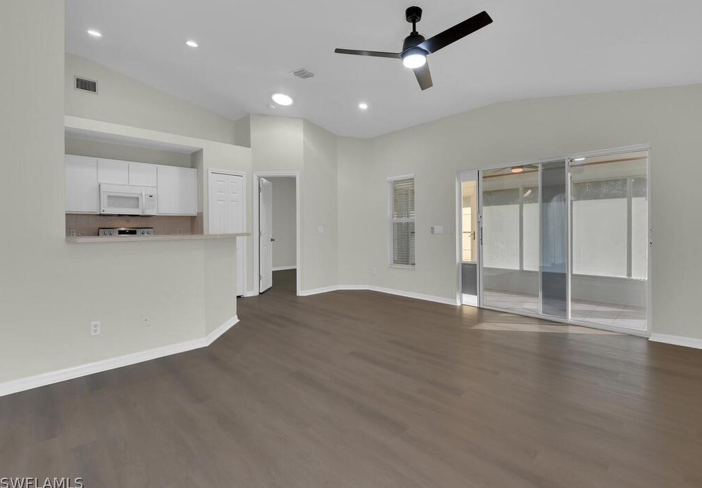 448 Bethany Village Cir, Lehigh Acres, FL 33936-7622