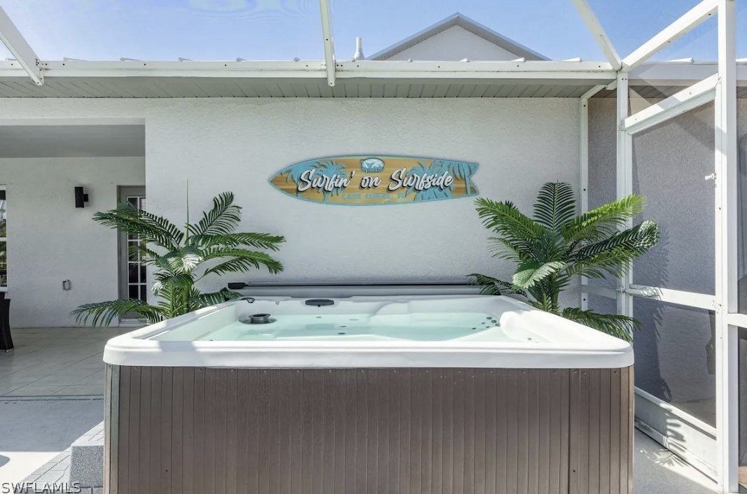 2211 Surfside Blvd, Cape Coral, FL 33991