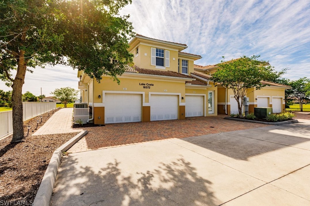 16572 San Edmundo Rd #121, Punta Gorda, FL 33955