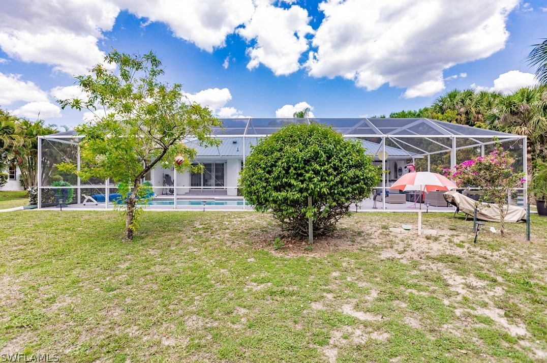 401 Jefferson Ave, Lehigh Acres FL  33936-4347 exterior