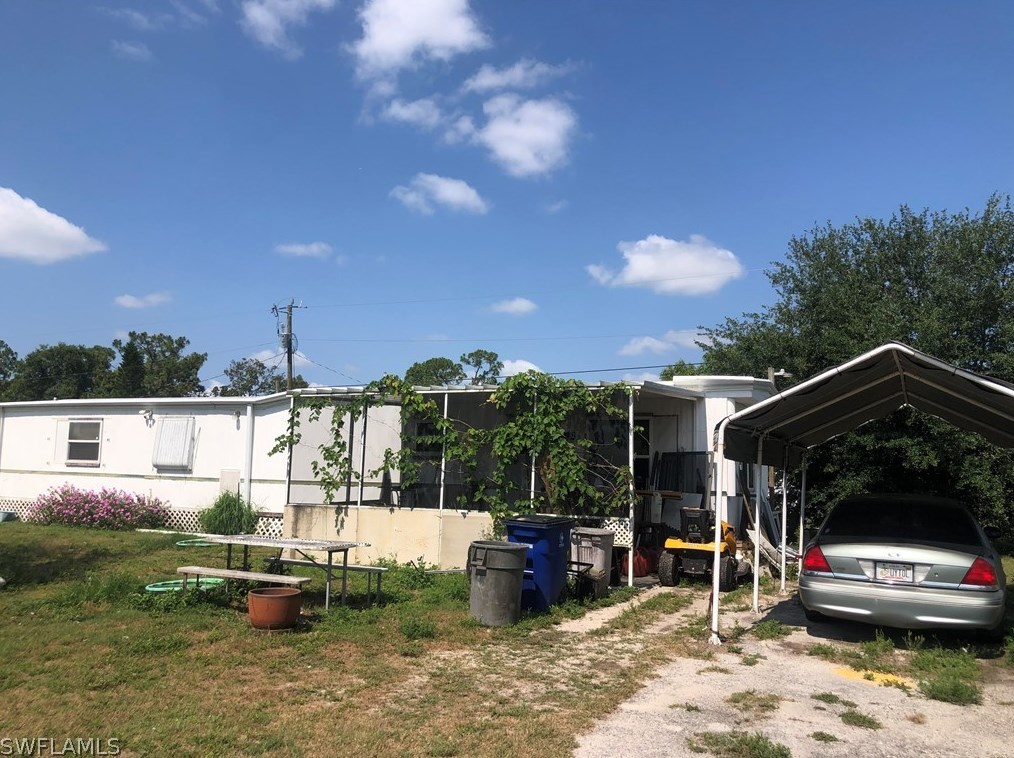 8416 Everhart Dr, Fort Myers, FL 33917-7600