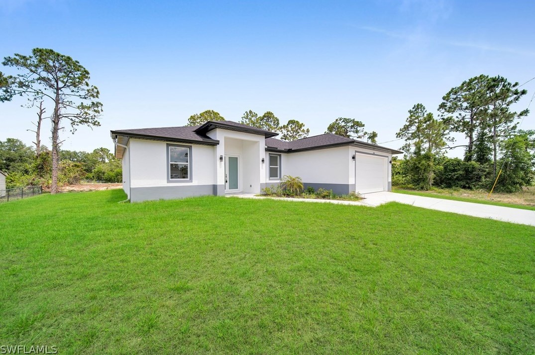 1500 Sunniland Blvd, Lehigh Acres, FL 33971-5273