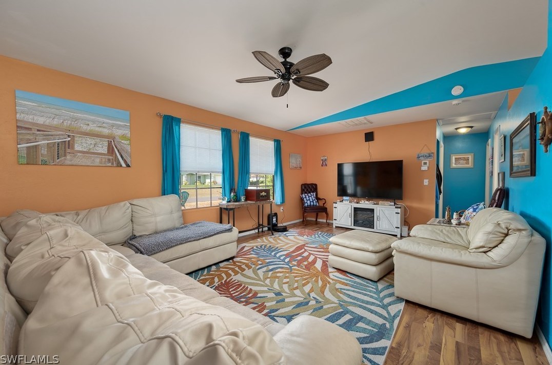 3914 13 St, Lehigh Acres FL 33976-2825 exterior