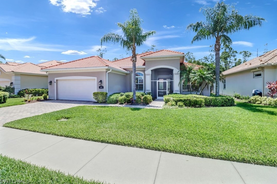 11263 Lithgow Ln, Fort Myers, FL 33913-8433