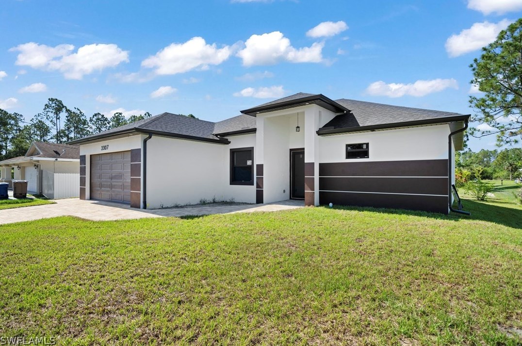3307 45th St, Lehigh Acres, FL 33971-0747