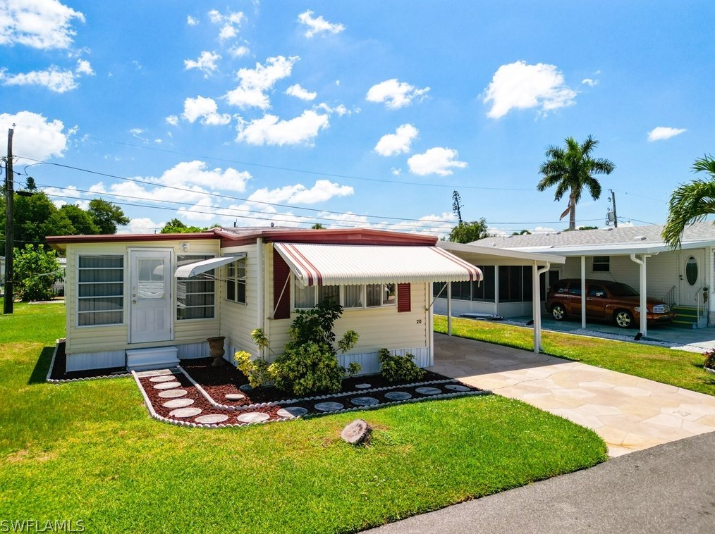 20 Garden Dr, Fort Myers, FL 33908-1884