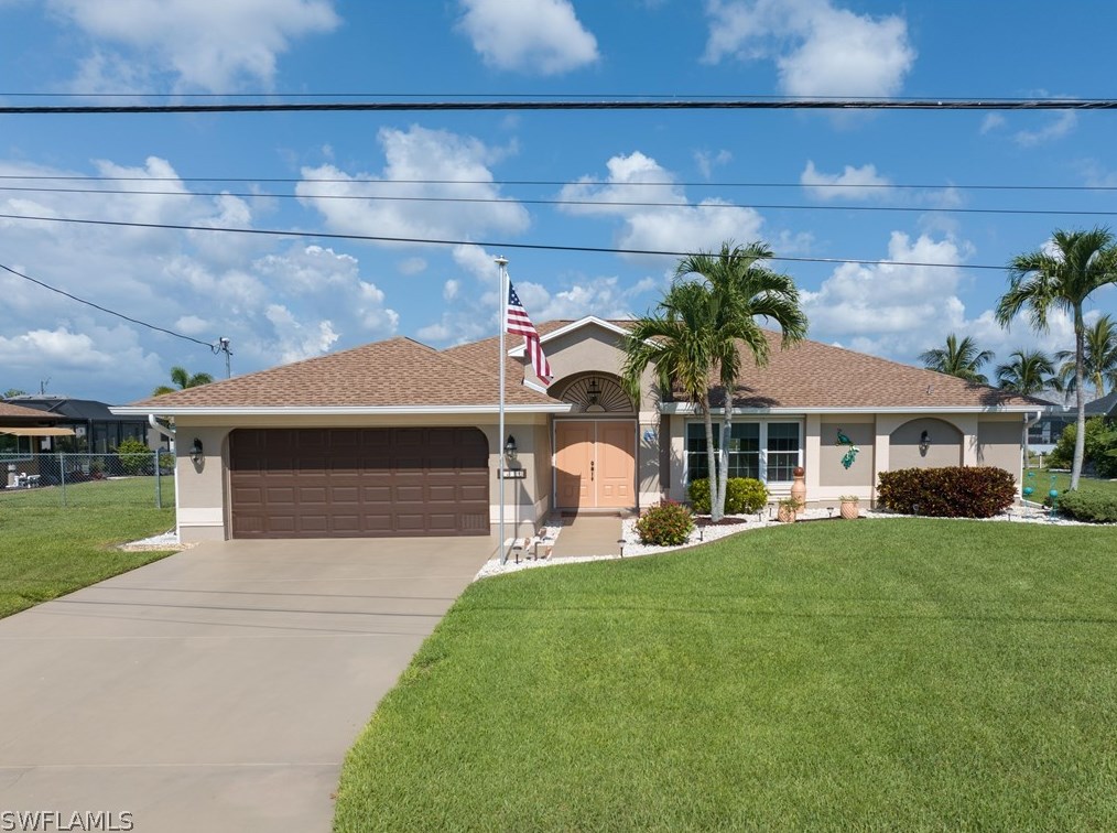 1316 10th Pl, Cape Coral, FL 33990-3769