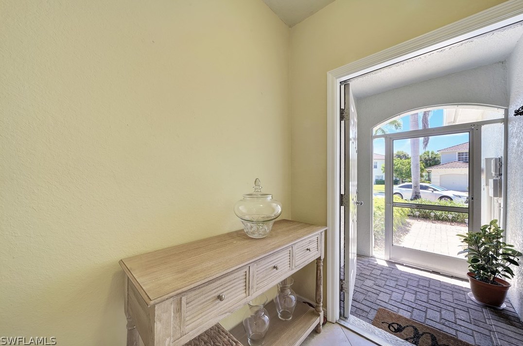 8555 Athena Ct, Lehigh Acres, FL 33971