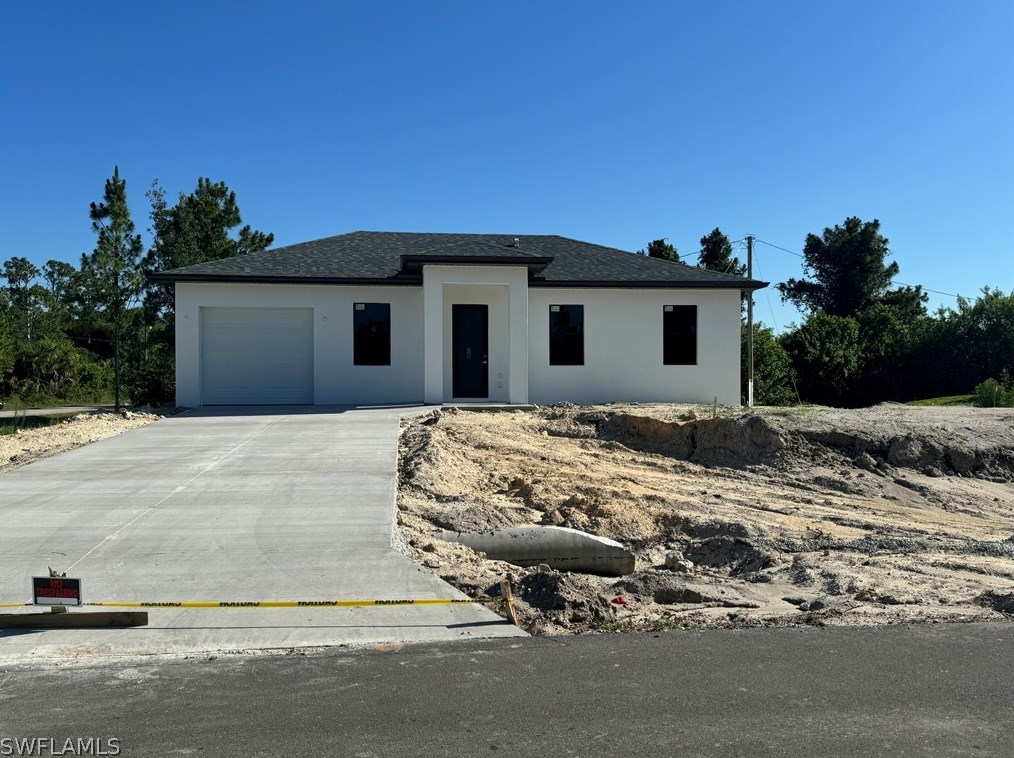 206 W 9th St, Lehigh Acres, FL 33972