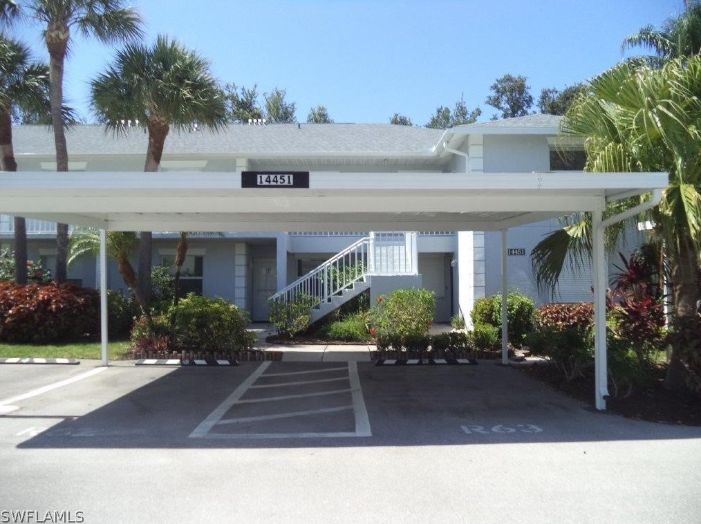 14451 Lakewood Trace Ct #204, Fort Myers, FL 33919