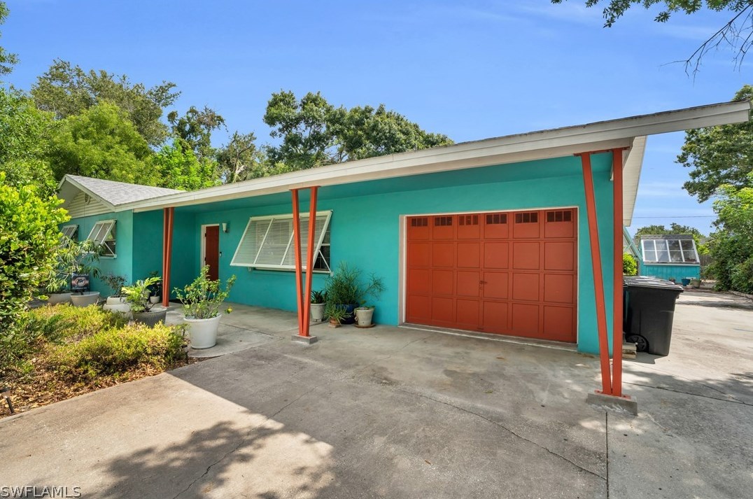 18639 Evergreen Rd, Fort Myers, FL 33967-3366