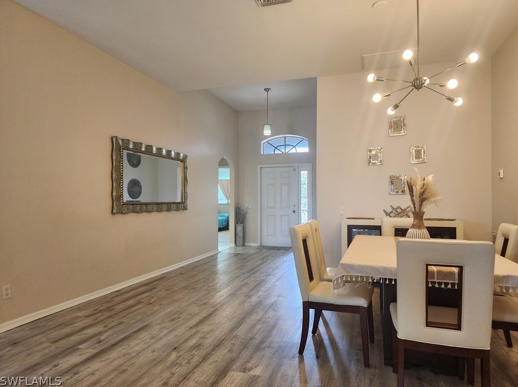 2136 Cape Heather Cir, Cape Coral, FL 33991