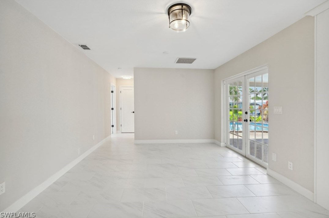 4636 Gulf Ave, Fort Myers FL  33903-4630 exterior