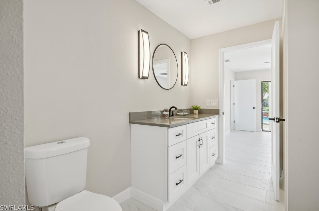 4636 Gulf Ave, Fort Myers FL  33903-4630 exterior