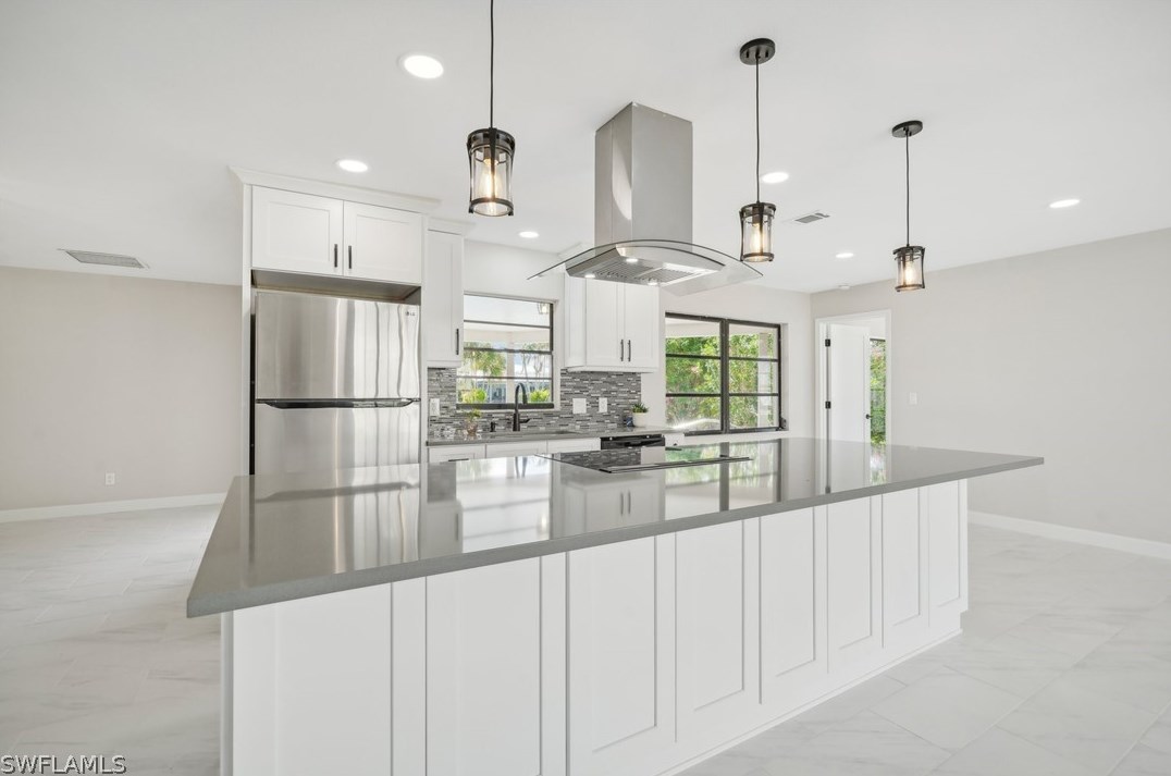 4636 Gulf Ave, Fort Myers FL  33903-4630 exterior