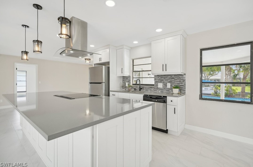 4636 Gulf Ave, Fort Myers FL  33903-4630 exterior