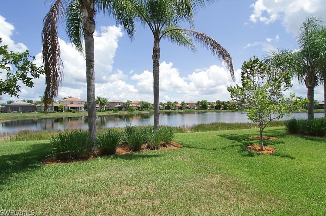 10467 Winged Elm Ln, Fort Myers, FL 33913