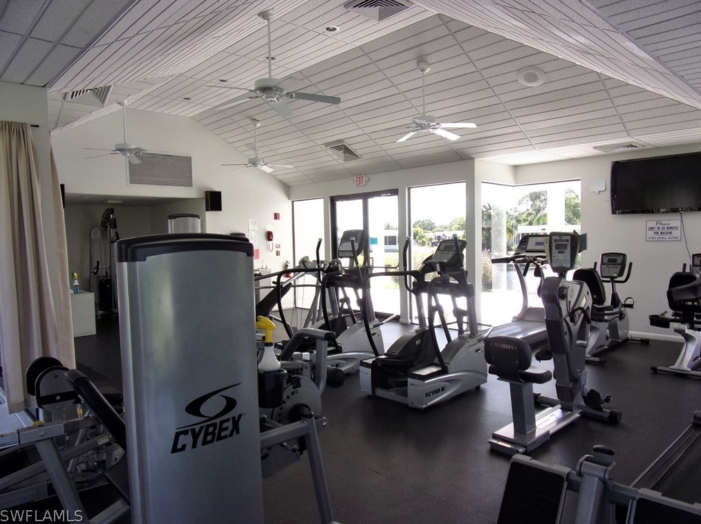 14513 Nathan Hale Ln, Fort Myers FL  33917-9041 exterior