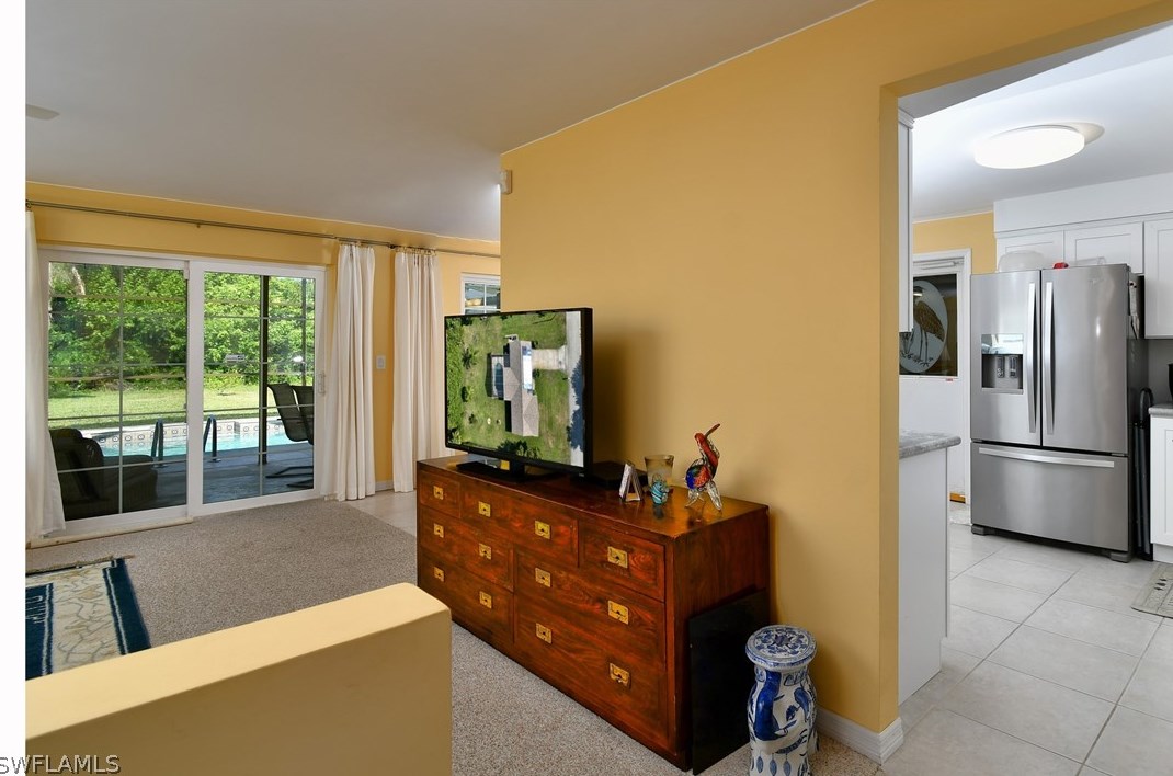 421 Robert Ave, Lehigh Acres FL exterior