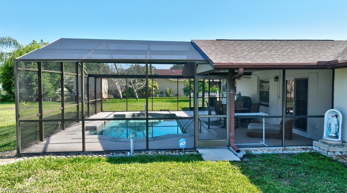 421 Robert Ave, Lehigh Acres FL exterior