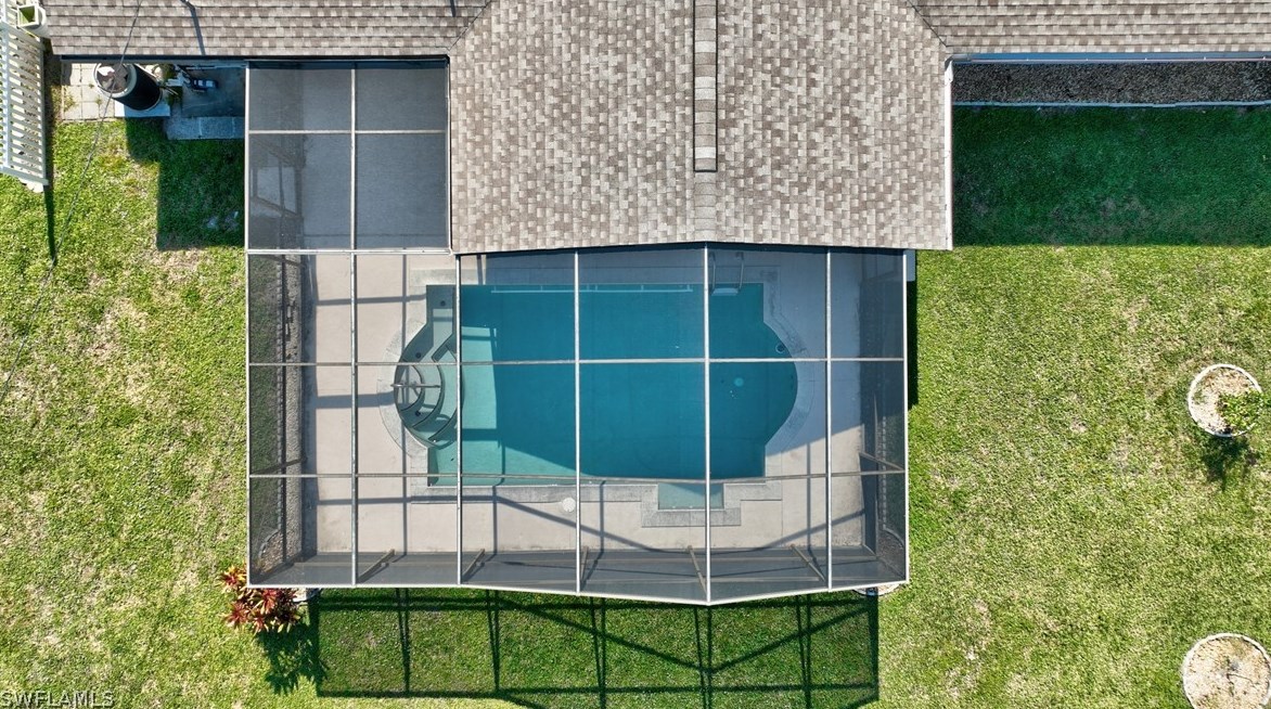 421 Robert Ave, Lehigh Acres FL exterior