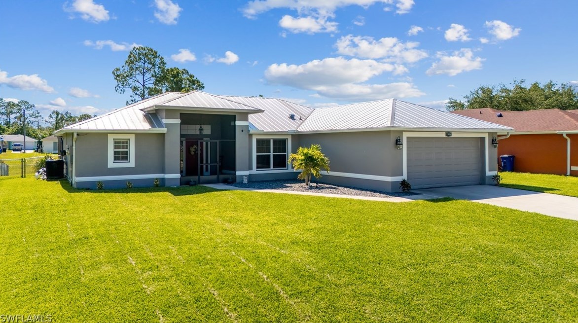 1906 Marlay Ave, Lehigh Acres, FL 33972