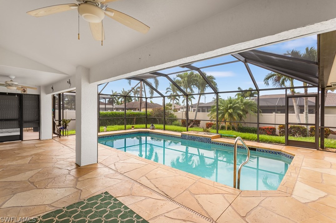 2206 28th Ter, Cape Coral, FL 33914-3956