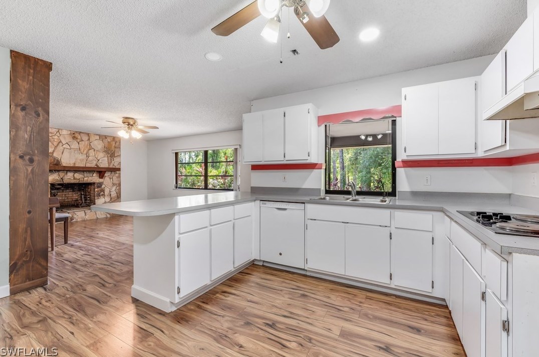4961 Neal Rd, Fort Myers, FL 33905-6635