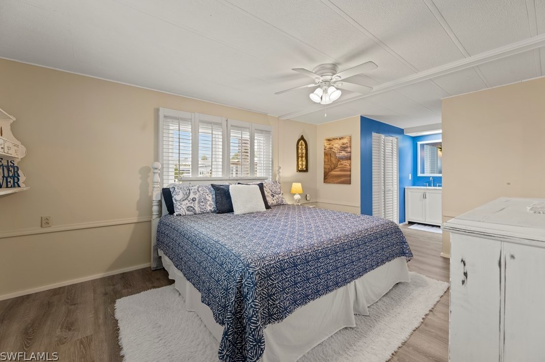 339 Shoreland Dr, Fort Myers FL  33905-3147 exterior