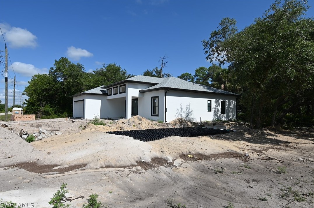 2507 E 18th St, Lehigh Acres, FL 33972