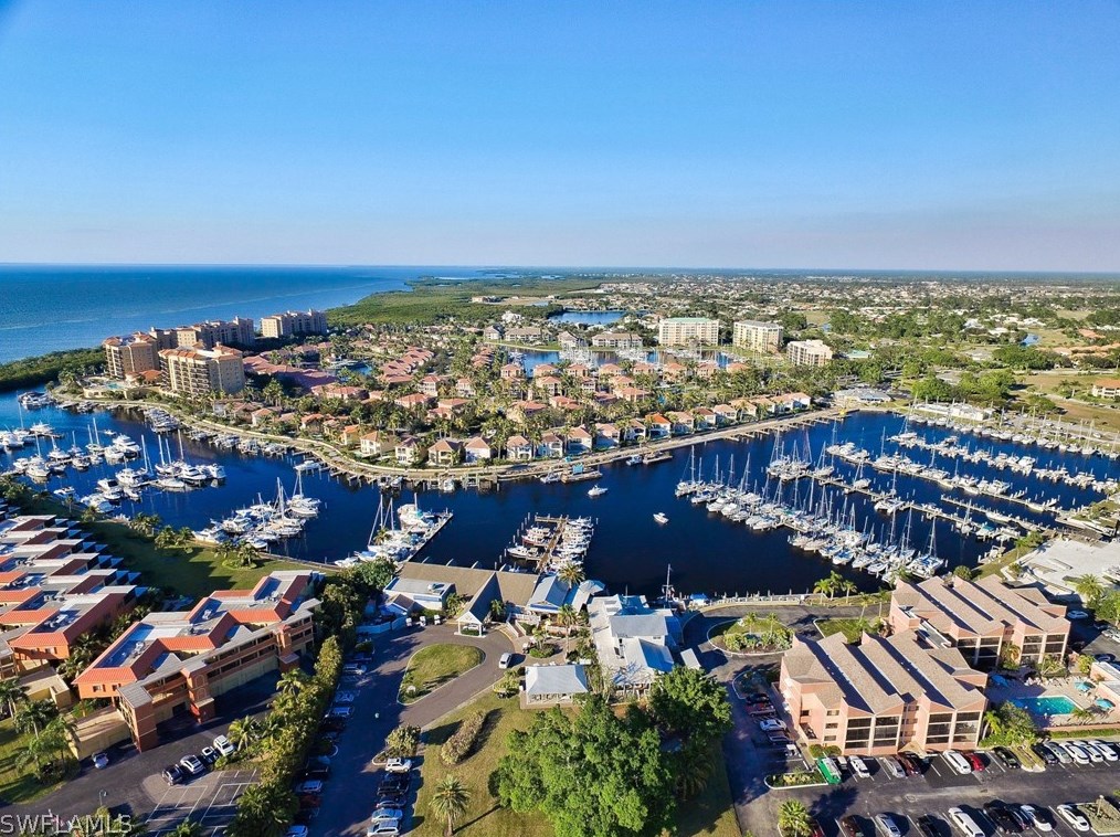 2037 Matecumbe Key Rd, Punta Gorda FL 33955-4639 exterior