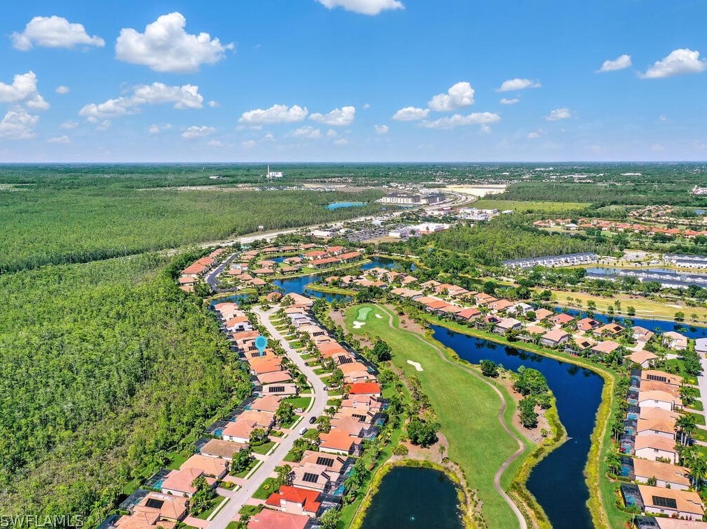 9034 Shadow Glen Way, Fort Myers, FL 33913-7052