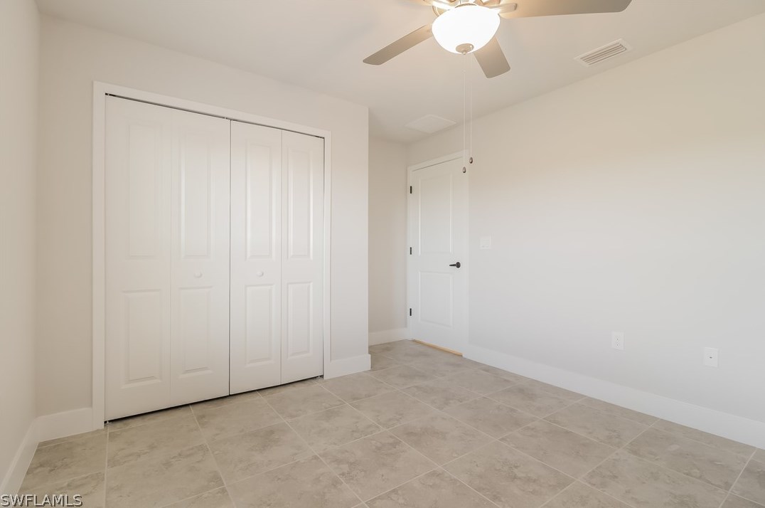 2704 31 St, Lehigh Acres FL  33971-5748 exterior