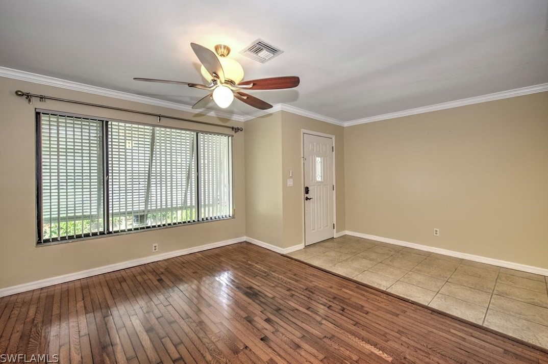 915 19th Ter, Cape Coral, FL 33909-5372