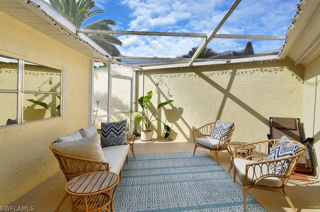 2 Regency Ct, Lehigh Acres FL  33936-5287 exterior