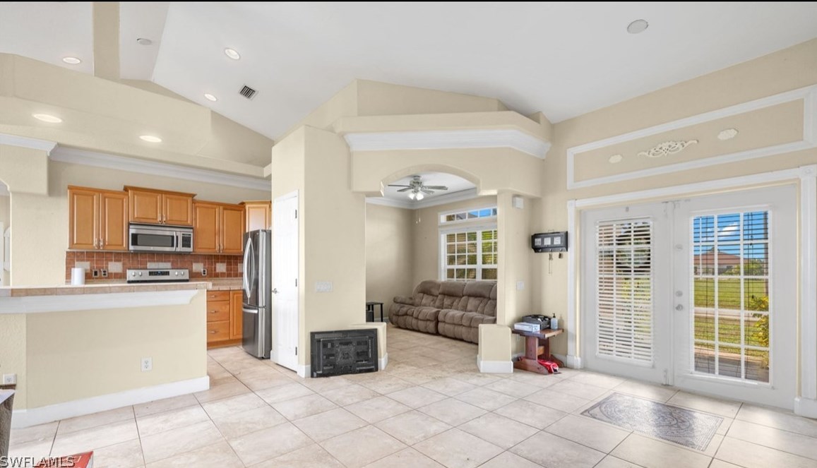 1622 Nw 5th Terrace, Cape Coral, FL 33993