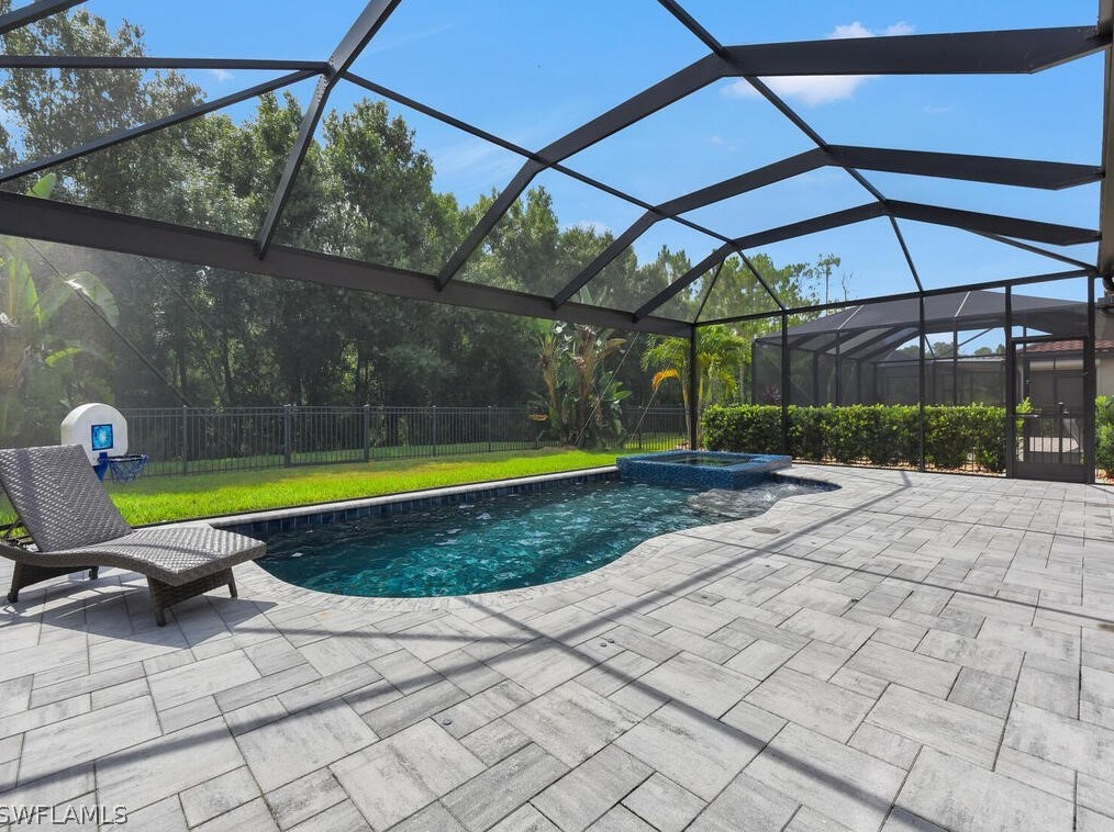 10929 Cherry Laurel Dr, Fort Myers FL 33912-8906 exterior