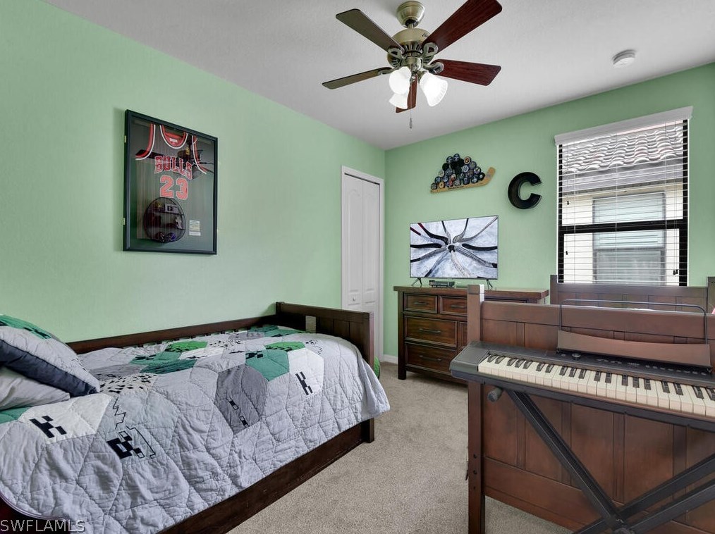 10929 Cherry Laurel Dr, Fort Myers FL 33912-8906 exterior