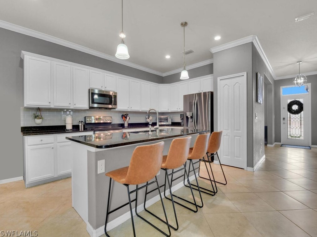 10929 Cherry Laurel Dr, Fort Myers FL 33912-8906 exterior