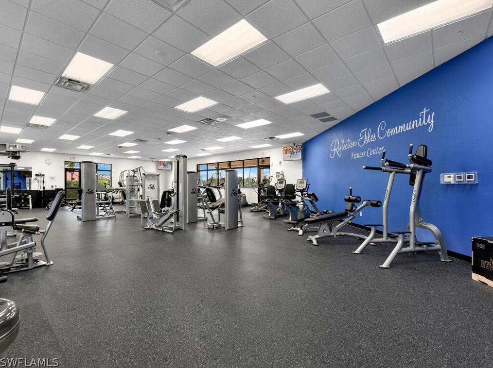 10929 Cherry Laurel Dr, Fort Myers FL 33912-8906 exterior