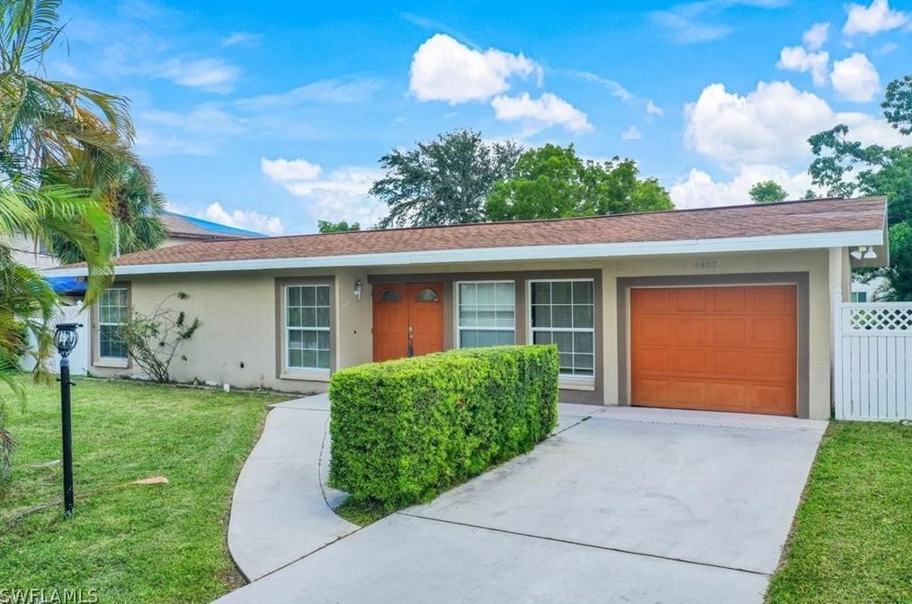 4807 Triton Ct, Cape Coral, FL 33904-9412