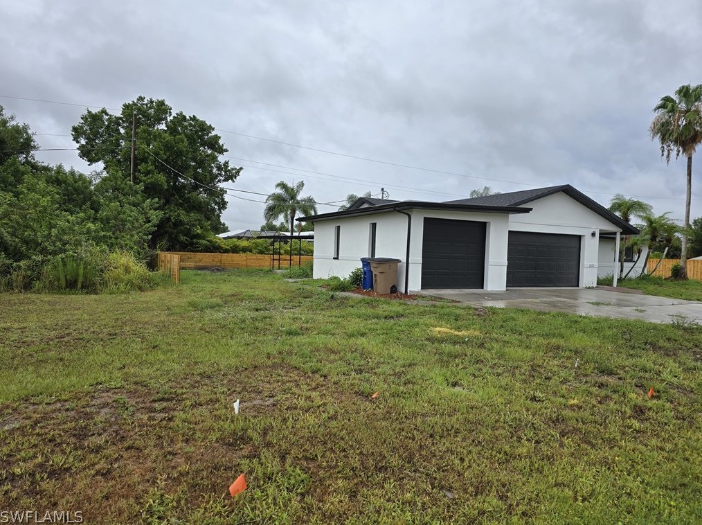 2320 Andros Ave, Fort Myers, FL 33905-2318