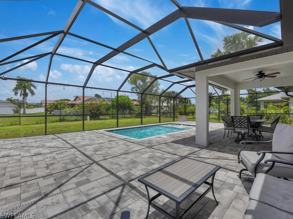 1621 6 Ln, Cape Coral FL  33990-1606 exterior