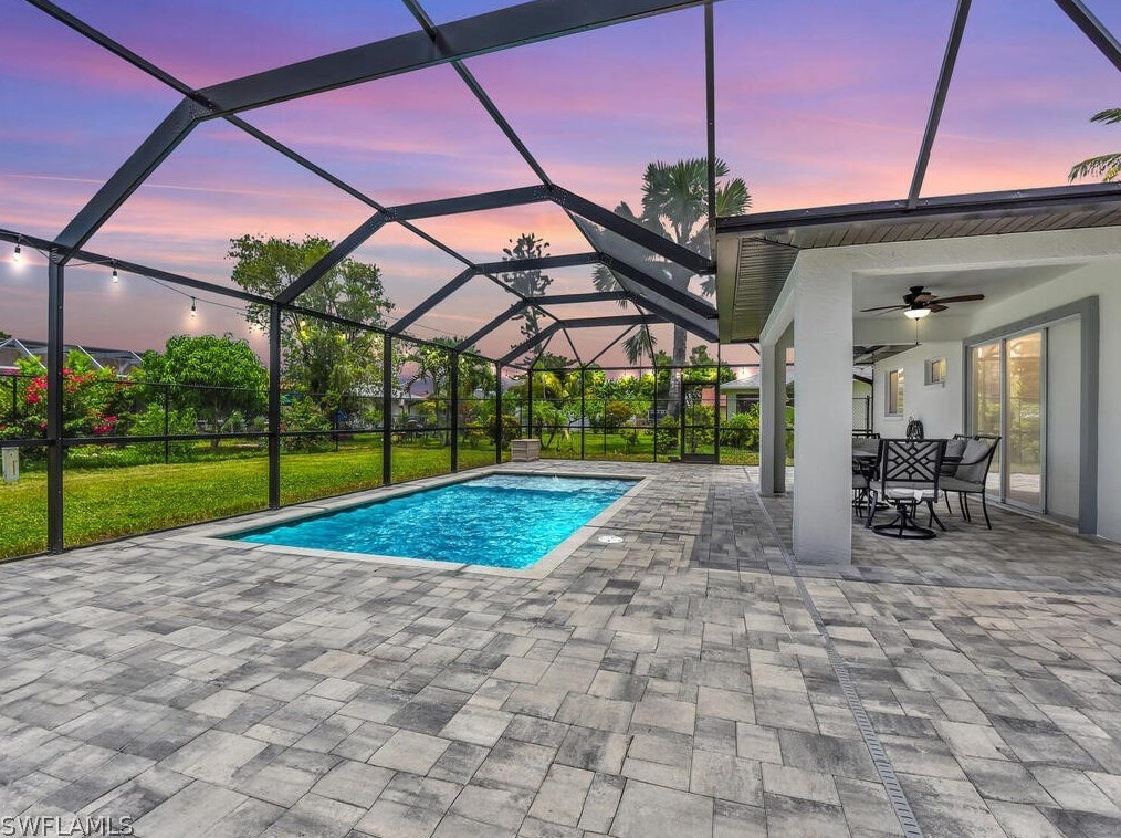 1621 6th Ln, Cape Coral, FL 33990-1637