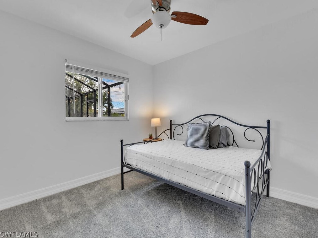 1621 6 Ln, Cape Coral FL  33990-1606 exterior