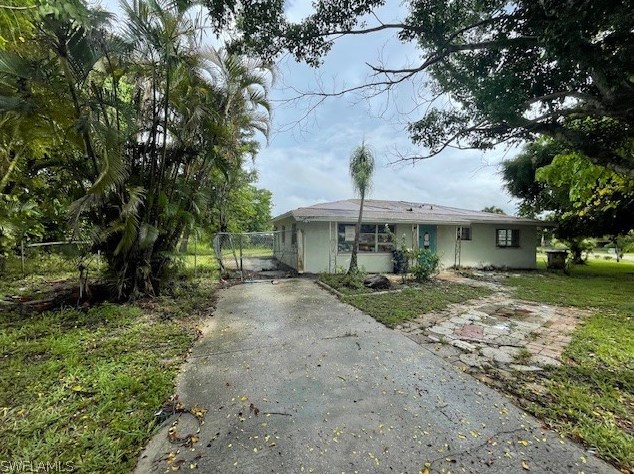 4557 Amanda Ln, Fort Myers, FL 33905