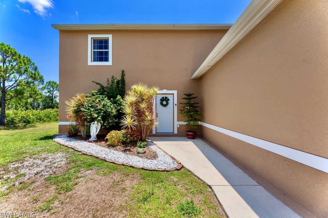 414 Leroy Ave, Lehigh Acres, FL 33972
