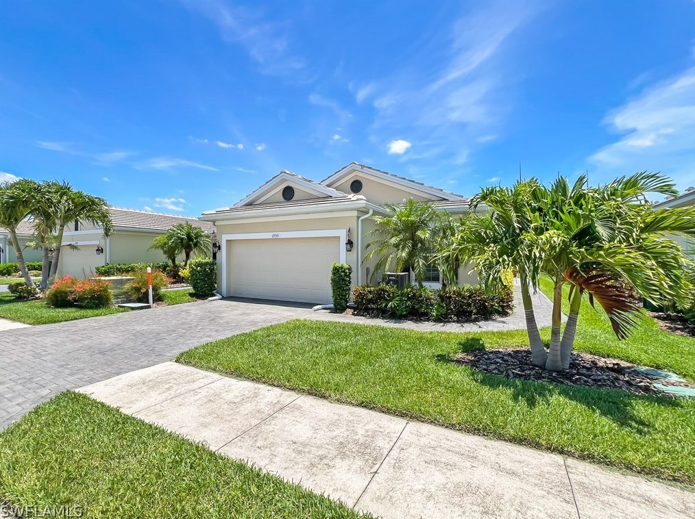 2730 Vareo Ct, Cape Coral, FL 33991